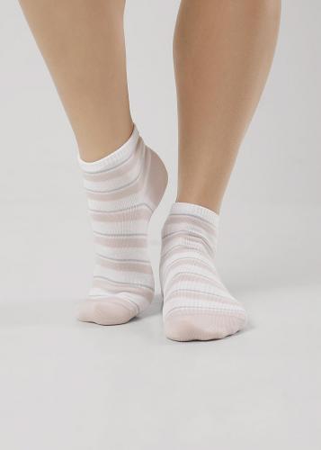 Носки жен CLE Д5503 fashion база хл+эл-белый-св.бежевый 1